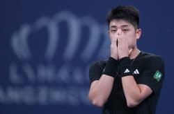 （体育）网球——杭州公开赛：吴易昺晋级四强