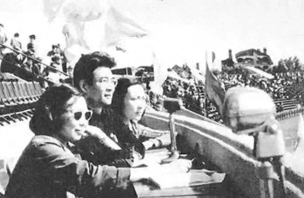 你还记得以前的体育解说员吗？