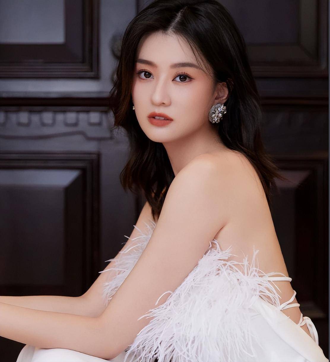 天呐！乔欣这波操作太秀了，500亿豪门？秘密结婚？这是要上天！