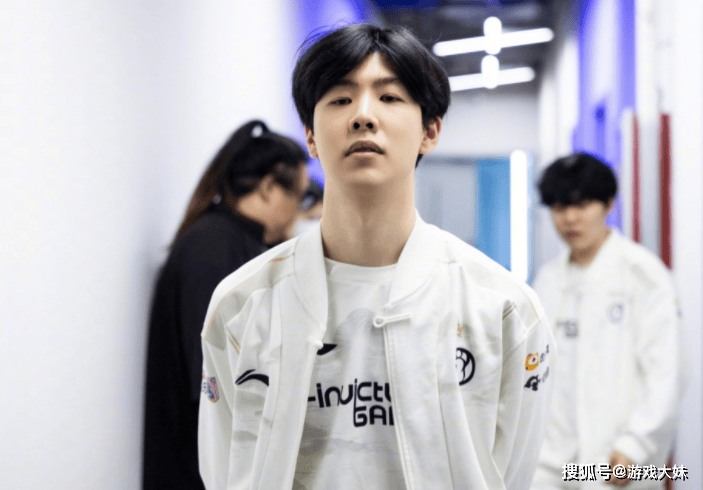 LOL官方正式宣布，名人堂入选顺序不看赛区，theshy有望成为下一位